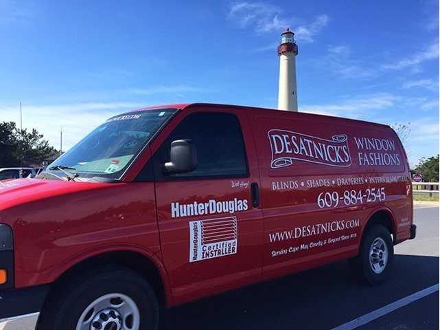 Hunter Douglas Dealer Image